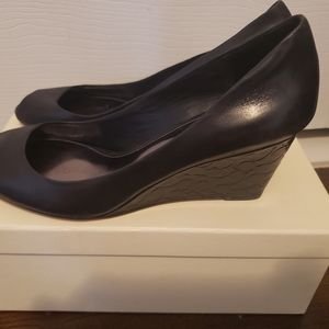 Coach size 8 black Kellen wedges